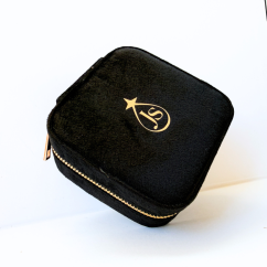 Malá šperkovnice - černá