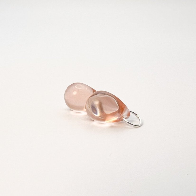 Spí tam v růžích (proměnky)